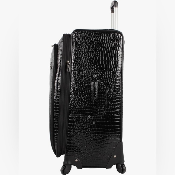 BRAND NEW Kathy Van Zeeland Croco PVC Designer Rolling Luggage. Pink inside. - Picture 2 of 8